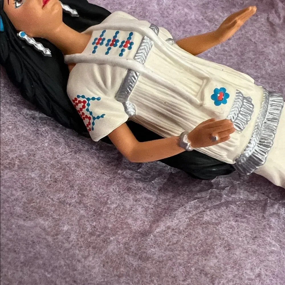 1996 Hallmark Keepsake Ornament - Native American Barbie - Dolls of the World